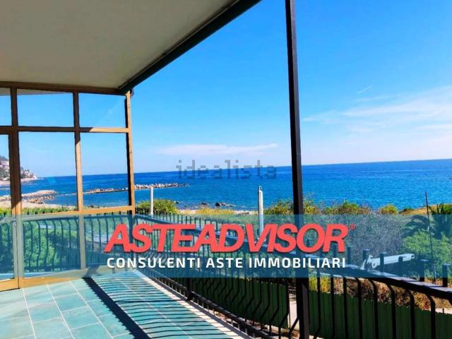 Appartamento in vendita di 126 m² in Via Aurelia Ponente, 9