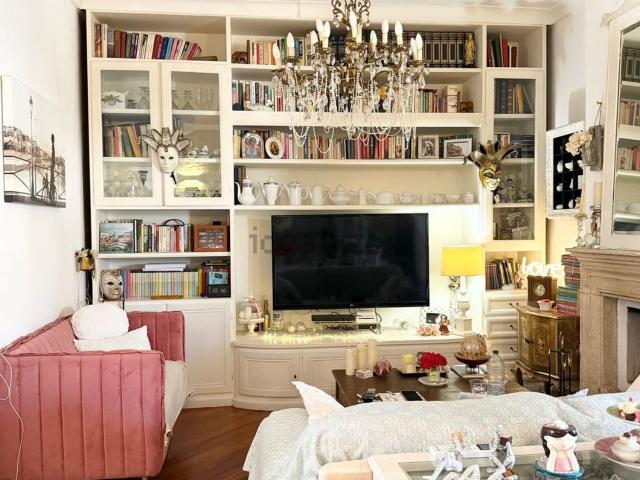 Appartamento in vendita di 126 m² in Via Barbiellini Amidei Bernardo