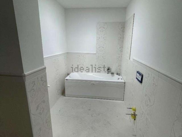 Appartamento in vendita di 126 m² in Via Gaetano Donizetti