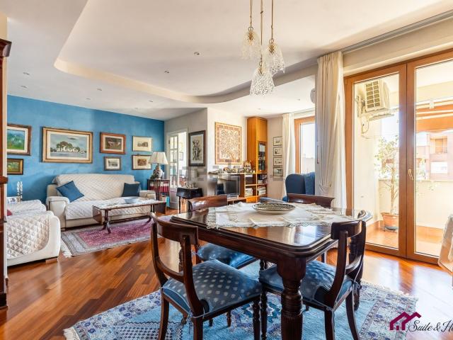 Appartamento in vendita di 126 m² in Via Giampiero Combi, 102