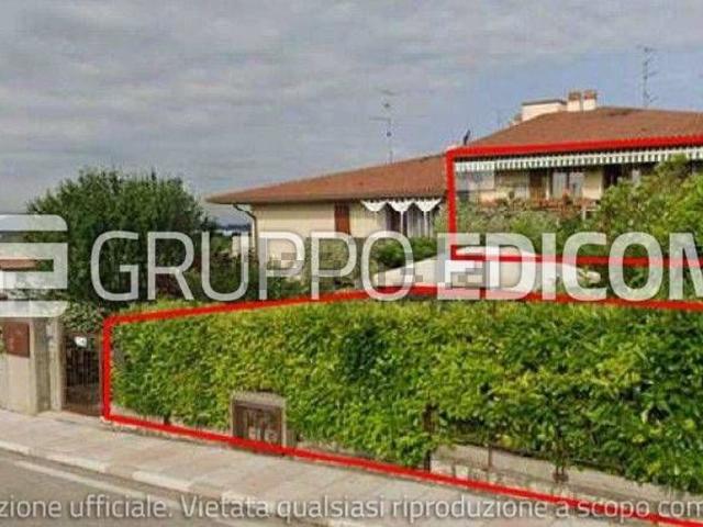 Appartamento in vendita di 126 m² in Via Giare
