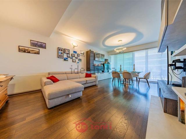 Appartamento in vendita di 126 m² in Via Giovanni Battista Piranesi, 44