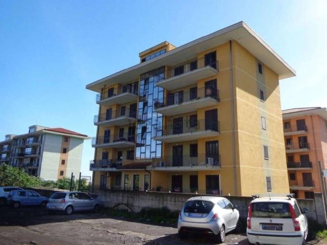Appartamento in vendita di 126 m² in Via Degli Argentieri Acesi, 6