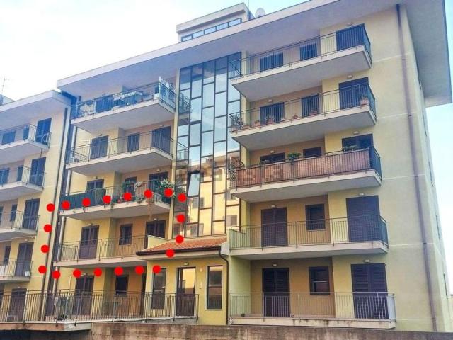 Appartamento in vendita di 126 m² in Via Degli Argentieri Acesi, 95024
