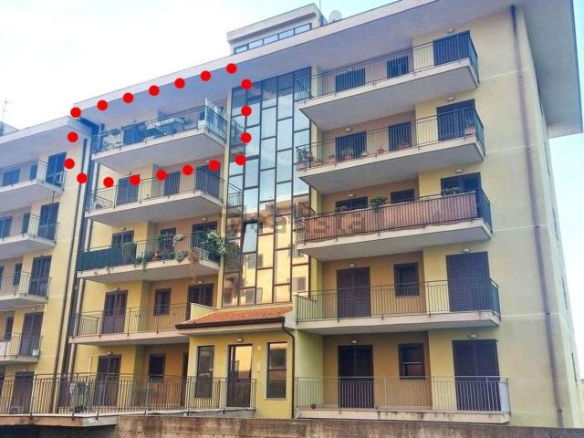 Appartamento in vendita di 126 m² in Via Degli Argentieri Acesi, 95024