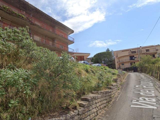 Appartamento in vendita di 126 m² in Via del Popolo