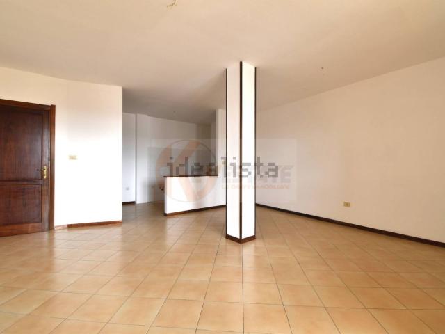 Appartamento in vendita di 126 m² in Via della Libertà, 60