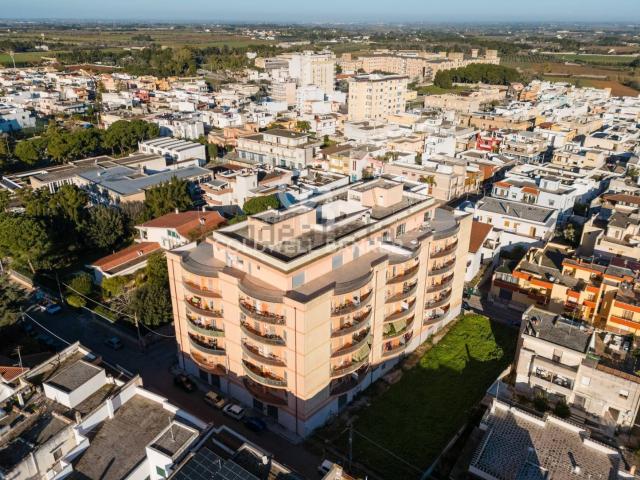 Appartamento in vendita di 126 m² in Via delle Rose, 26