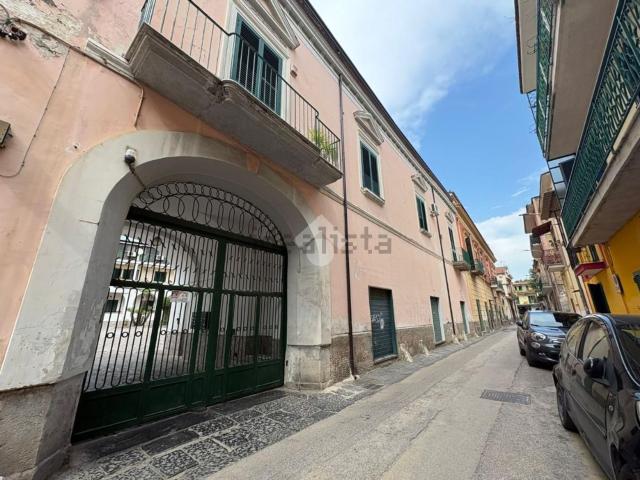 Appartamento in vendita di 126 m² in Via Ernesto Faraone, 24