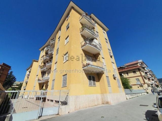Appartamento in vendita di 126 m² in Via Fratelli Correra, 3