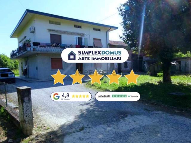 Appartamento in vendita di 126 m² in Via I Maggio