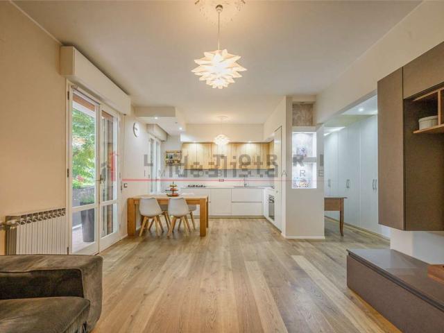 Appartamento in vendita di 126 m² in Via Ivrea, 130