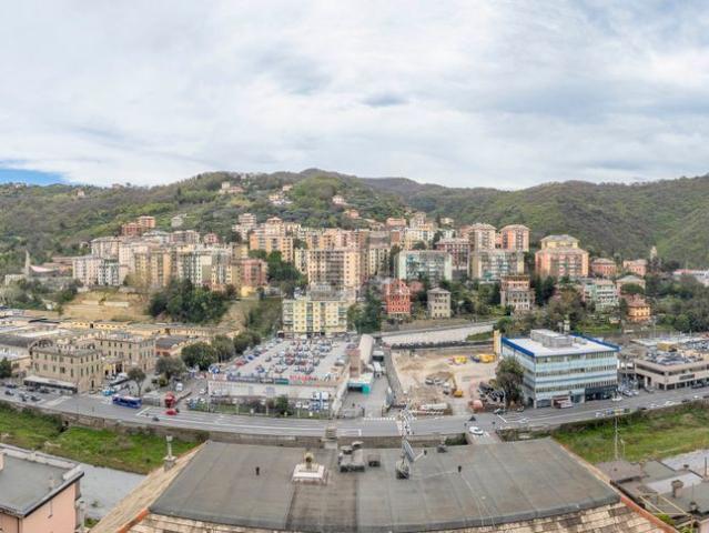 Appartamento in vendita di 126 m² in Via Luigi Achille Riva