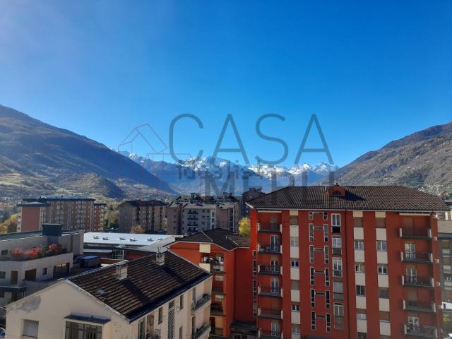 Appartamento in vendita di 126 m² in Via Lys, 20