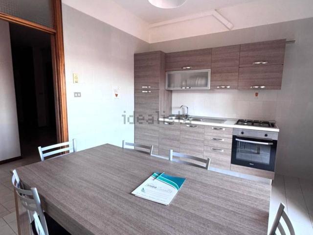 Appartamento in vendita di 126 m² in Via Marche, 43