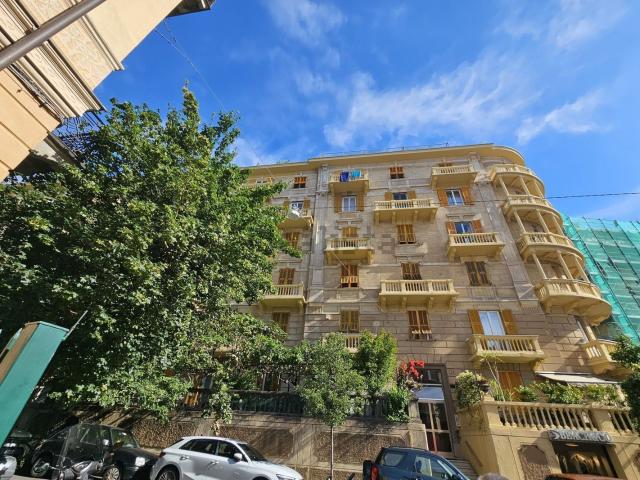 Appartamento in vendita di 126 m² in Via Martiri della Libertà