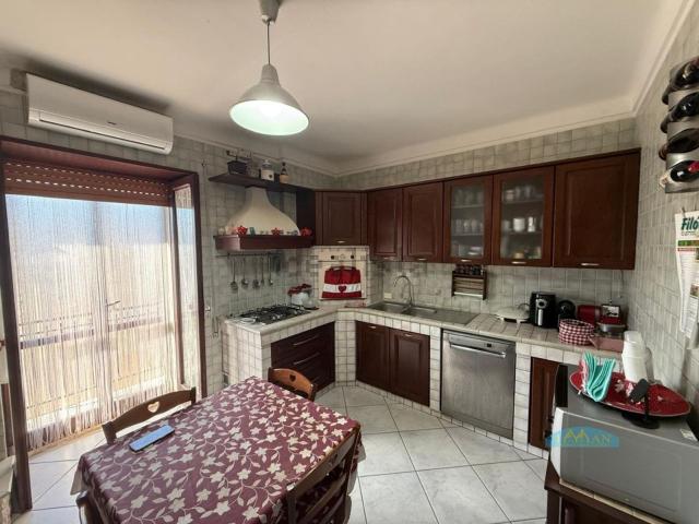 Appartamento in vendita di 126 m² in Via Neviera
