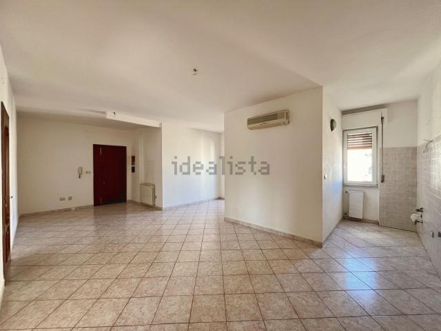 Appartamento in vendita di 126 m² in Via Salvatore Quasimodo, 13
