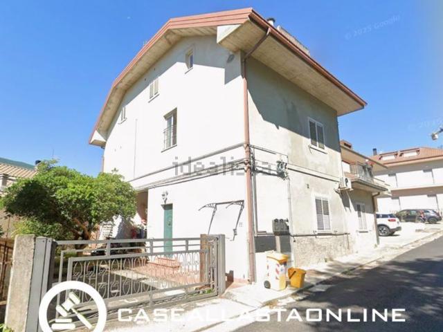 Appartamento in vendita di 126 m² in Via San Lucia