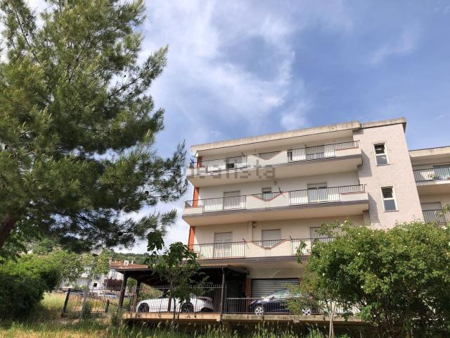 Appartamento in vendita di 126 m² in Via Sandro Pertini, 6