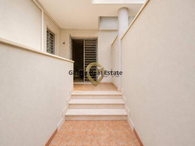 Appartamento in vendita di 126 m² in Via Santa Rita, 1