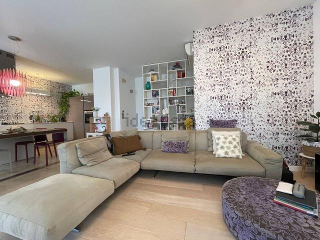 Appartamento in vendita di 136 m² in Via Ponza, 15