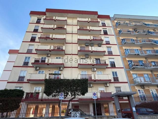 Appartamento in vendita di 126 m² in Via Ten. F. Sco de Liguori, 7