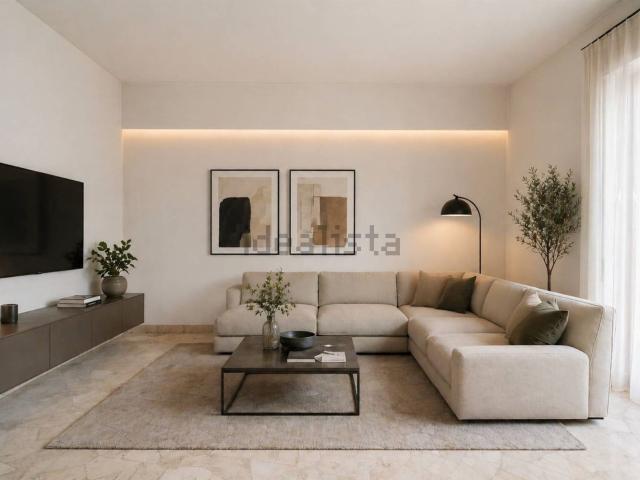 Appartamento in vendita di 126 m² in Via Teocrito