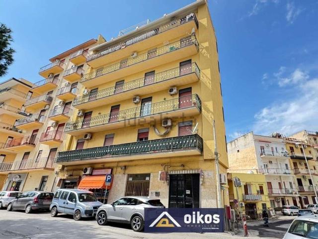 Appartamento in vendita di 126 m² in Via Ugo la Malfa, 4