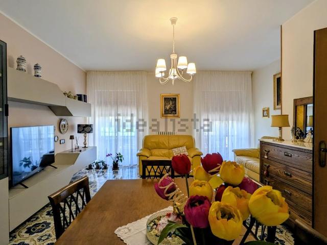 Appartamento in vendita di 126 m² in Via Vittorio Emanuele III&apos , 19