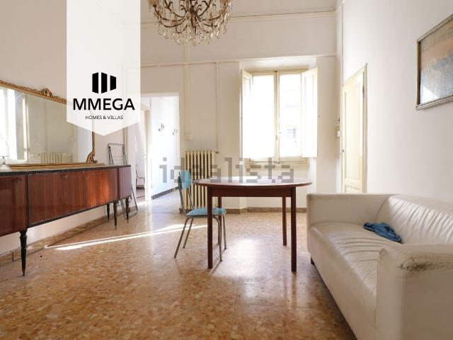 Appartamento in vendita di 126 m² in Viale Giacomo Matteotti, 23