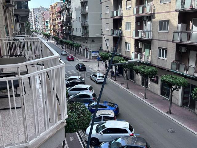 Appartamento in vendita di 126 m² in Viale Liguria, 80