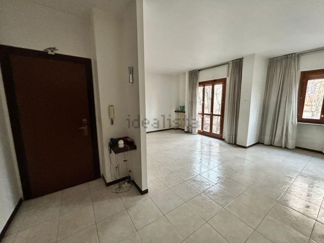 Appartamento in vendita di 126 m² in Corso Dante Alighieri, 152
