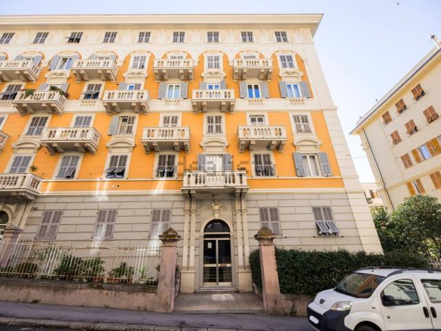 Appartamento in vendita di 126 m² in Corso Monte Grappa, 21