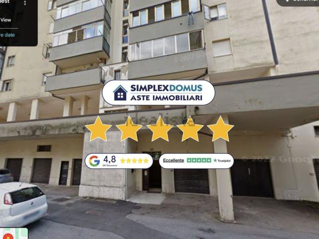 Appartamento in vendita di 126 m² in Piazzale Budapest
