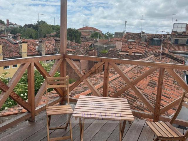 Appartamento in vendita di 126 m² in Sestiere Cannaregio