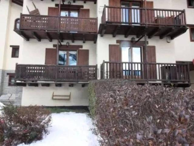 Appartamento in vendita di 126 m² in Strada Statale 26 della Valle d&apos Aosta, 46