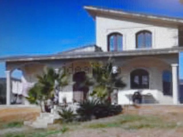 Appartamento in vendita di 126 m² in Strada Provinciale 15