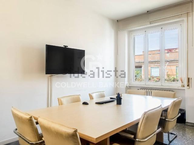 Appartamento in vendita di 127 m² in Via Costabella