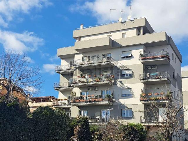 Appartamento in vendita di 127 m² in Via Cincinnato, 7