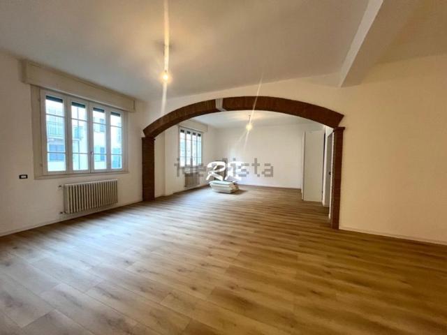 Appartamento in vendita di 127 m² in Via Anton Giulio Barrili, 31