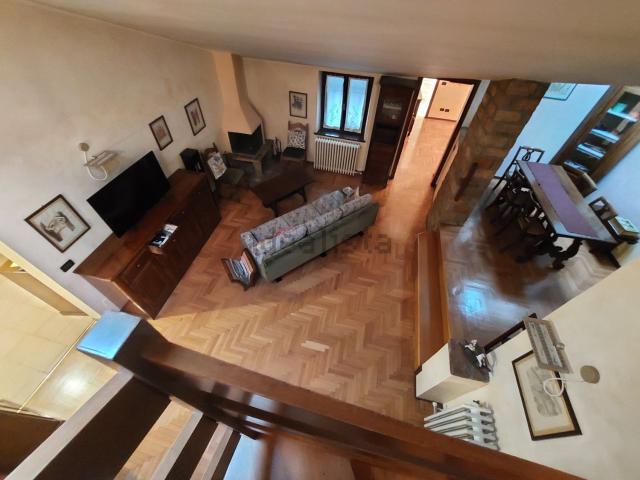 Appartamento in vendita di 127 m² in Via Antonio Tadini
