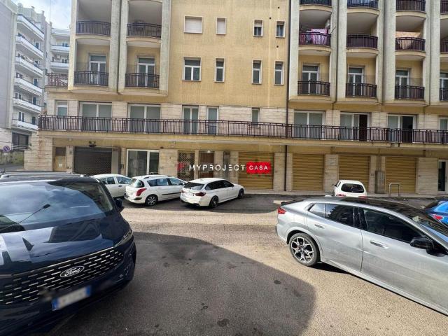Appartamento in vendita di 127 m² in Via Alfonso Motolese