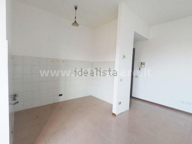 Appartamento in vendita di 127 m² in Via Arconate, 49