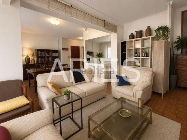 Appartamento in vendita di 127 m² in Via Giampiero Combi, 32