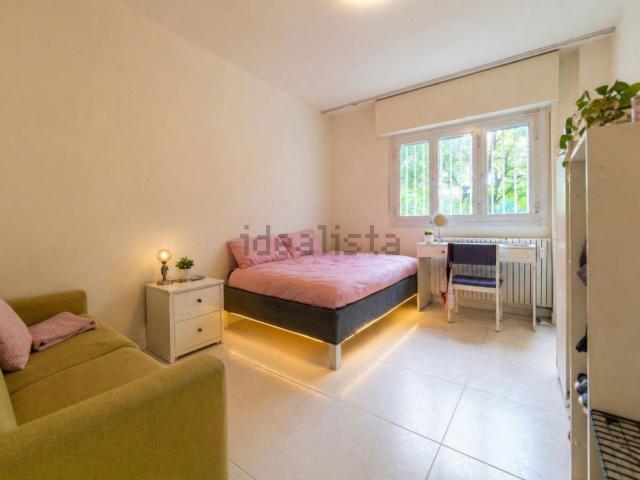 Appartamento in vendita di 127 m² in Via Guido de Ruggiero, 71