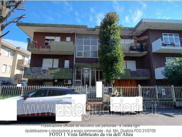 Appartamento in vendita di 127 m² in Via dell&apos Altea, 8