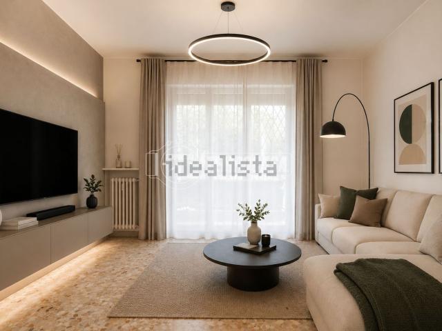 Appartamento in vendita di 127 m² in Via Emilia All&apos Ospizio