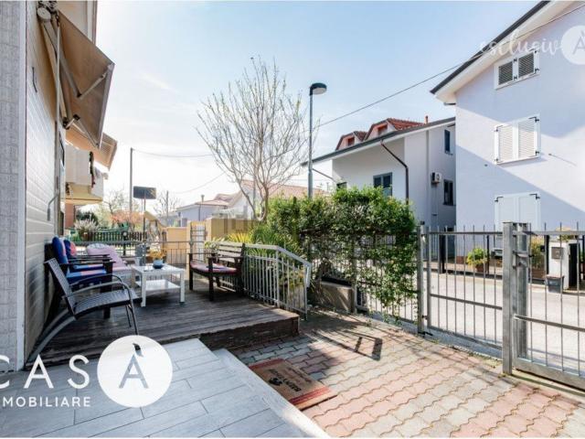 Appartamento in vendita di 127 m² in Via Francesco Baracca, 11