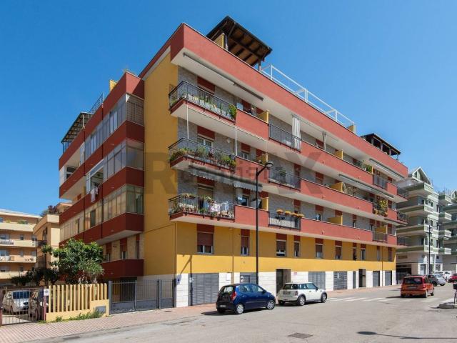 Appartamento in vendita di 127 m² in Via Francesco Filomusi Guelfi, 21